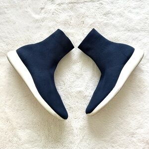 Vince women sock boots size 7,5 US